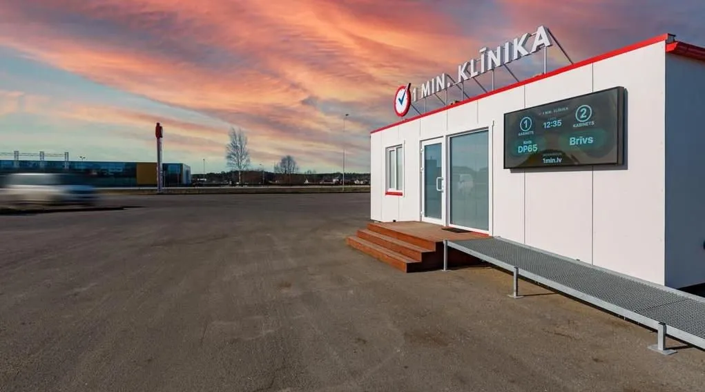 Koka karkasa mājas būvniecības projekts